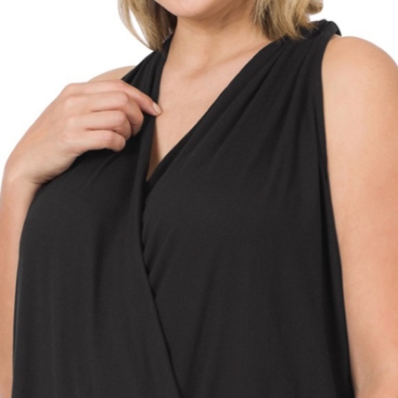 New!Plus Size Black Sleeveless Drape Top Size 1X 2X 3X - Picture 3 of 5